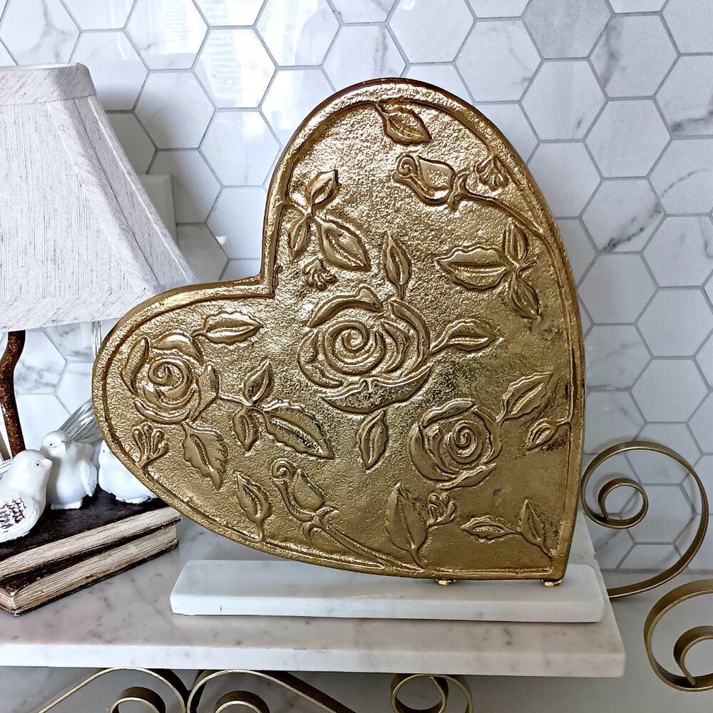 NEW! EXQUISITE WEDDING SHOWER ROSES METAL & MARBLE HEART DECOR